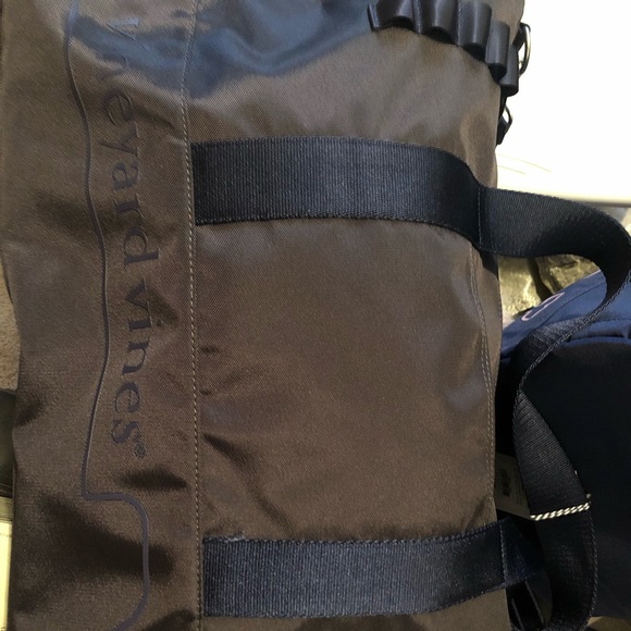 Vineyard vines weekend bag new with tags - Picture 2 of 2